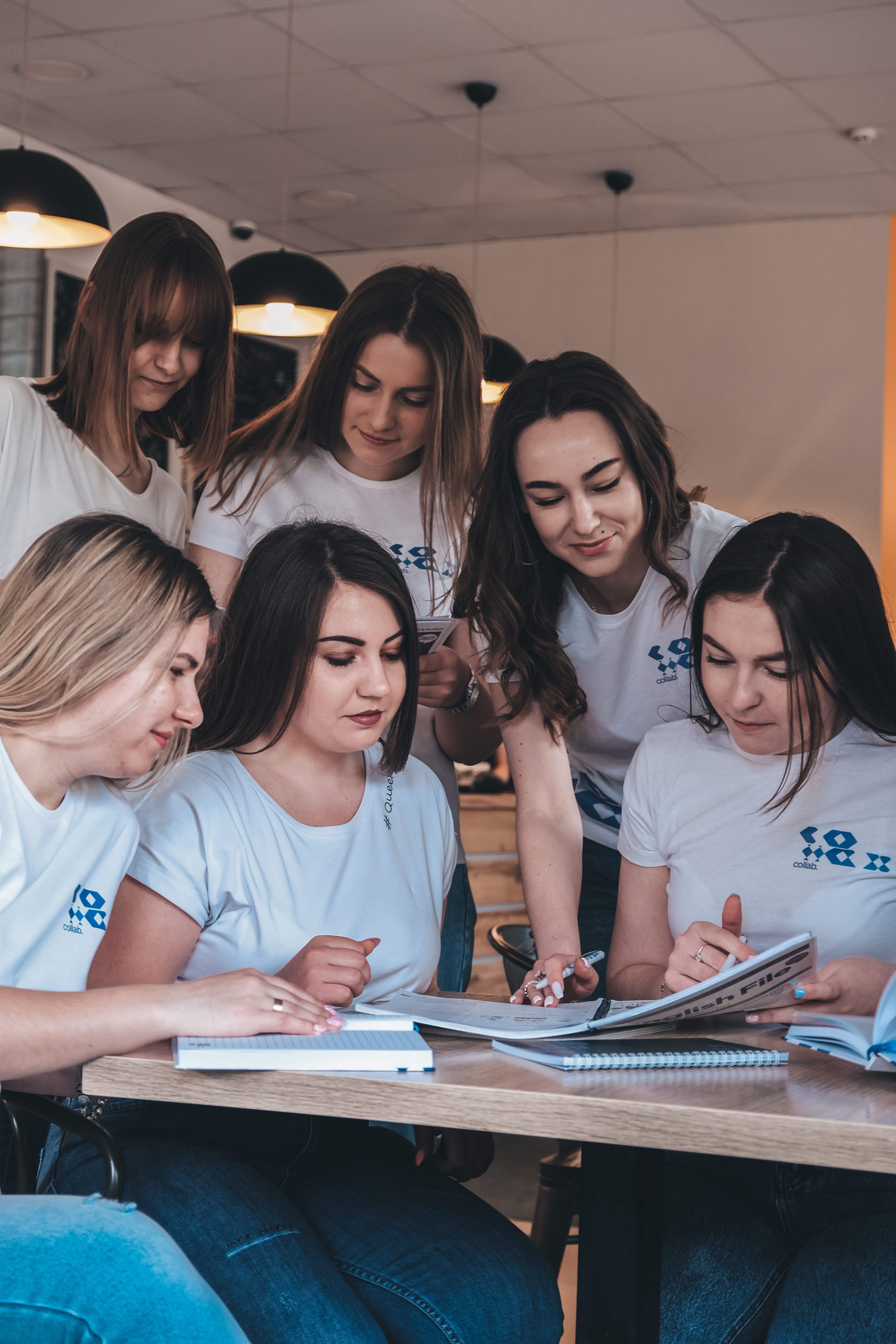 В Автомобілі